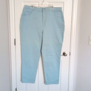 NWT Gloria Vanderbilt Original Stretch Jeans - Pond Colored - 20W